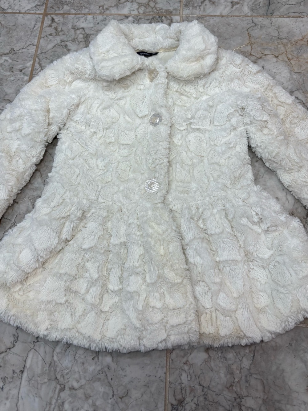 Calvin Klein Jeans Girl Faux Fur Coat – Size 6